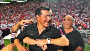 “Almirón es el mejor DT que he tenido en mi carrera, me ayudó en los momentos más difíciles”