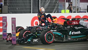 Max Verstappen (Red Bull RB16B). Losail, Qatar. F1 2021.