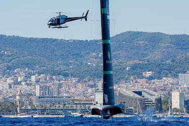 Ineos Britannia y Luna Rossa rozan la final de la Copa de desafiantes