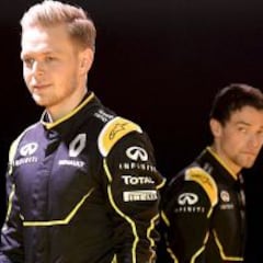 "McLaren no me ha ayudado a encontrar otro equipo"