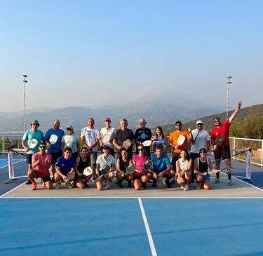 Es el deporte de moda en Chile y una oportunidad de negocio: crece 200% en reservas