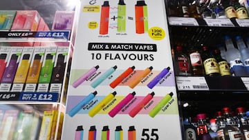 Adiós a los vapeadores con sabores frutales: así es la nueva ley en la que trabaja Sanidad