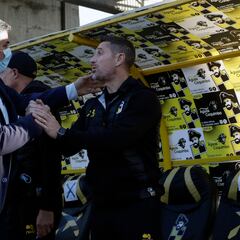 “Señor Escobar, pesque sus maletitas y vuelva por donde vino”