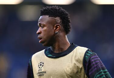 El delantero del Real Madrid no deja de sorprender a sus millones de seguidores con sus cambios de peinado. Esta vez se ha viralizado en redes su nuevo 'look'  que está luciendo en el Mundial de Clubes 2025, el cual ha provocado numerosos comentarios.