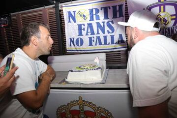 Aficionados de la Peña Madridista de Macedonia.