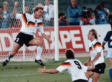 Siete famosos futbolistas que acabaron arruinándose