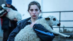 Esta es la película española que enamora al director de Metal Gear Solid y que comparan con Resident Evil 4