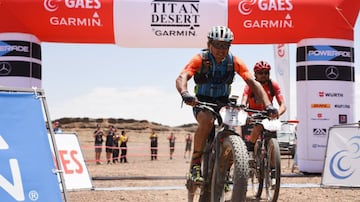 Ignacio Gili  ganador de la 3ª etapa en la Titan Desert 2018
