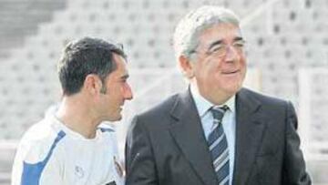 <b>PESOS PESADOS. </b>Dani fue a Montjuïc para la foto de familia, y aprovechó para hablar con Valverde.