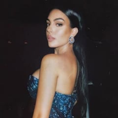 El Manchester United recibe a Georgina con una tableta de chocolate personalizada