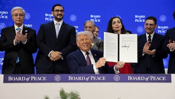 Trump anunció oficialmente la Junta de Paz en el Foro Económico Mundial en Davos. La Junta cuenta con dos miembros latinoamericanos.