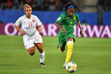 Japón empató sin goles ante Argentina y Canadá logró la victoria por la mínima diferencia ante Camerún.