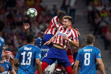 El bello gol de Héctor Herrera, en imágenes