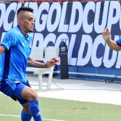 Alex Roldán debutaría con El Salvador ante Guatemala, selección a la que rechazó