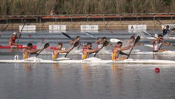 Equipo espa&ntilde;ol de pirag&uuml;ismo.