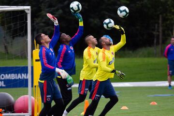 Iván Mauricio Arboleda,Eder Chaux, Aldair Quintana y Diego Novoa entrenan en la sede de la FCF bajo las dirección de Carlos Queiroz.