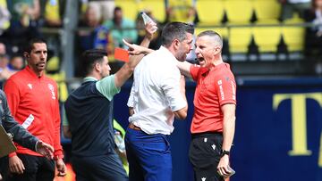 15/04/23  PARTIDO PRIMERA DIVISION 
VILLARREAL - REAL VALLADOLID
ARBITRO ESTRADA FERNANDEZ 

Paulo Pezzolano