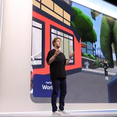 What will replace smart phones in a few years, according to Mark Zuckerberg?