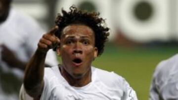 Peralta aumenta la lista de futbolistas v¨ªctimas de violencia