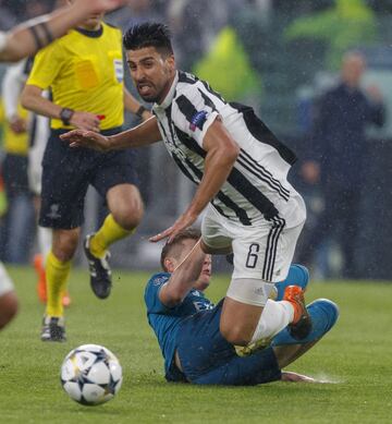 Khedira.