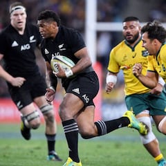 Los All Blacks despiertan a tiempo y arrollan a Australia