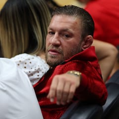 La reacción de la prometida de McGregor tras ser acusado de agresión sexual