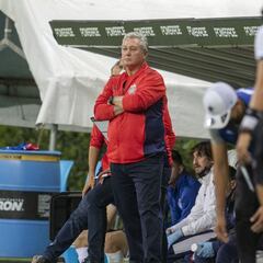 Vucetich: “Peláez me llevó a Chivas, pero él no me despidió”