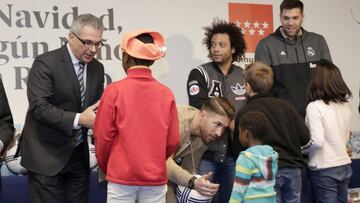 Ramos, Marcelo y Reyes, durante el acto.