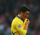 Özil estará seis semanas de baja por una lesión muscular