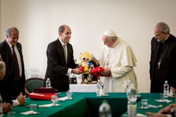 Papa Francisco recibió a Sergio Jadue