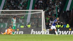 Millonarios gana con categoría en el Atanasio y elimina a Nacional de Sudamericana