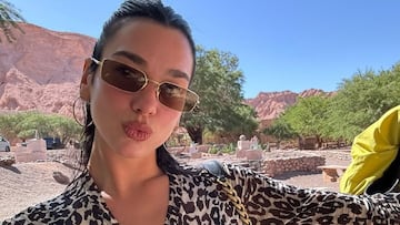 Dua Lipa revela fotografías inéditas de su viaje a Chile y las redes explotan en todo el país: “Me odia...”