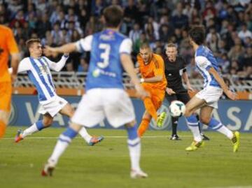 0-1. Benzema en la jugada del gol de Illarramendi.