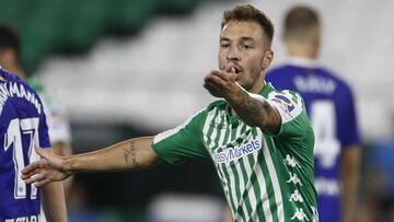 Loren Mor車n, entre el derbi
y el mercado de invierno