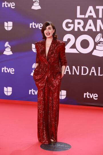 La actriz Paz Vega posa durante el photocall previo a la gala de entrega de los Latin Grammy 2023.