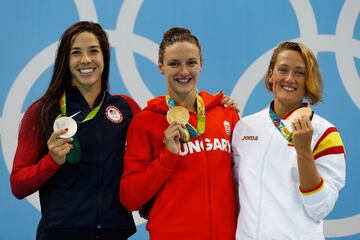 La tercera vez que participó en unos Juegos Olímpicos, los de Río 2016, Mireia Belmonte entró en la historia de la natación al ser la primera española en conseguir una medalla de oro, en 200 mariposa. También logró la medalla de bronce en 400 estilos.