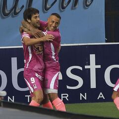 Arsenal se aprovecha del mal momento de Racing y se prende en la pelea en la zona 1