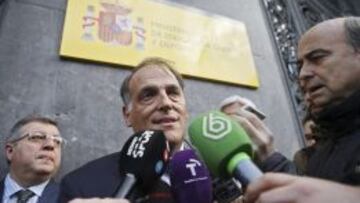 Tebas medita denunciar a la FEF por anomalías en sus cuentas