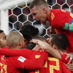 España supera la primera fase por décima vez en su historia