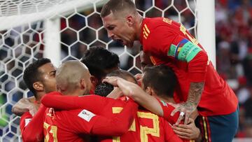 España supera la primera fase por décima vez en su historia