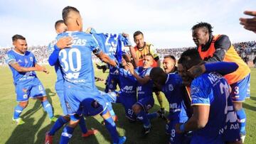 Delf赤n sale campe車n de Ecuador tras vencer a LDU de Quito
