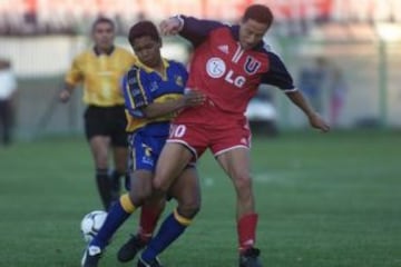 08/06/2002. Luis Rueda anota el gol número 3.500 de Universidad de Chile por Torneos Nacionales. Fue 6-1 sobre San Felipe.