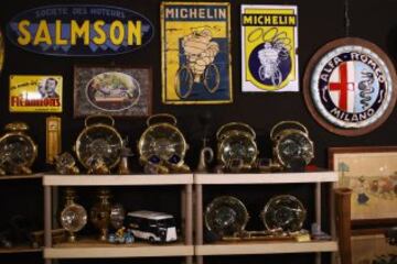 Focos y lámparas Salmson, Michelin y Alfa Romeo.