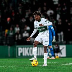 “El vestuario está conmocionado por la lesión de Óscar Plano, no nos lo creemos”