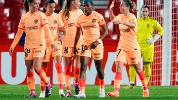 Bárbara celebra el primer gol del partido.