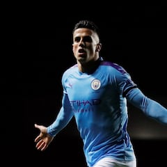 João Cancelo closer to Barcelona move