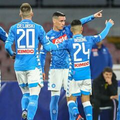 James a Napoli o Atlético: ¿Con quién competiría por un lugar?