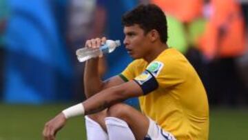 un capitán criticado: Thiago Silva no está liderando a la selección organizadora del Mundial.