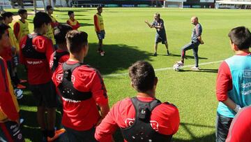 De trabajar en la Roja a ser el ayudante de Guardiola en el City