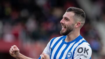 Luis Rioja celebra su gol